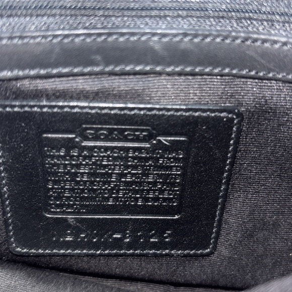 Coach wool Shoulder Bag - Picture 5 of 13